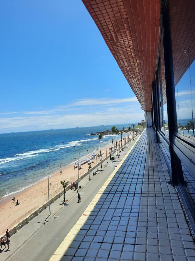 Na Barra Farol Da Barra Bahia Vista Ao Mar Apartamento *