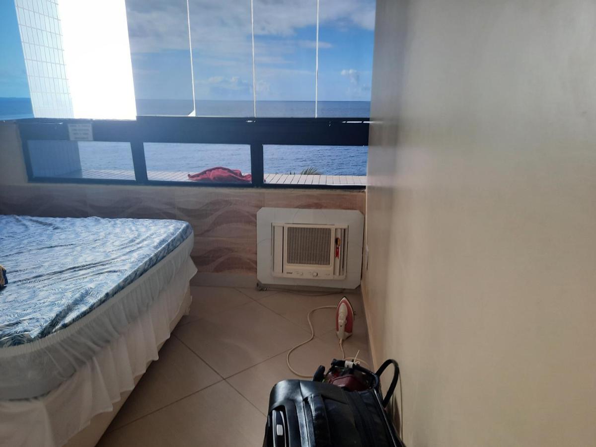 Na Barra Farol Da Barra Bahia Vista Ao Mar